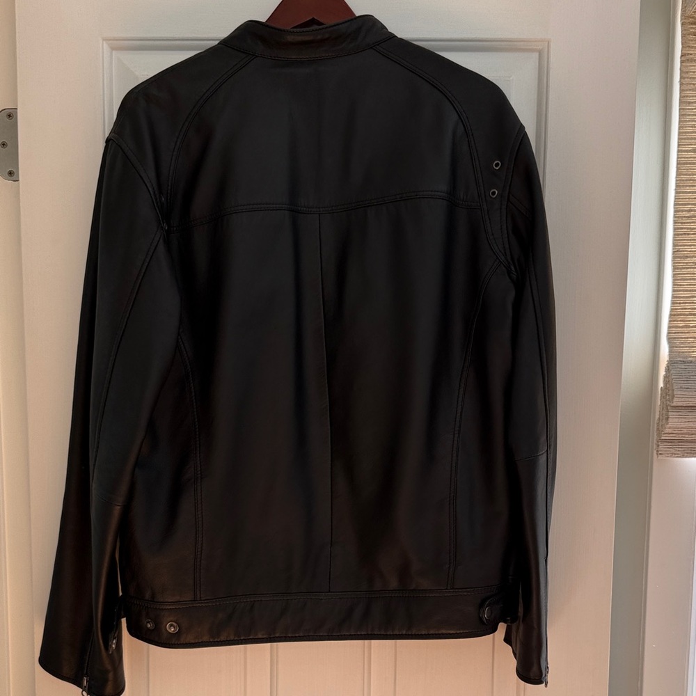 Men's Classic Black Leather Jacket